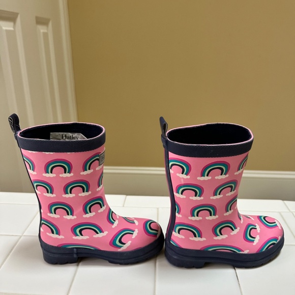 Hatley Pink Rainbow Rainboots - Size 9 - Picture 6 of 8